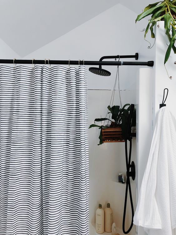 12 Best Plastic Free Toiletries