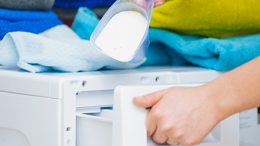 Green Clean: 9 Eco-Friendly Washing Powders That Make Laundry a Sustainable Joy